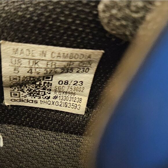 Adidas Boyd Black and Blue Soccer Cleats Shoes - Picture 3 of 3